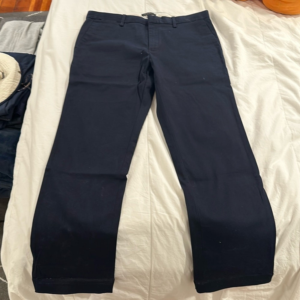 Banana Republic Aiden Slim Fit Rapid Movement Chino